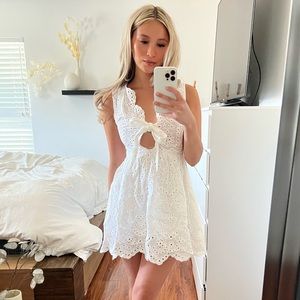 Xenia Boutique Tie Mini Dress. 100% Cotton. Excellent condition. Size XS- US 2